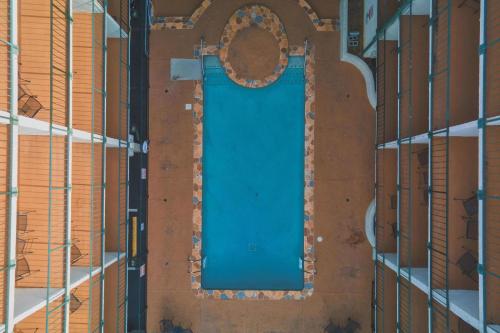 Oak Square - Unit 403