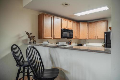 MVC - Unit 5705 - image 11