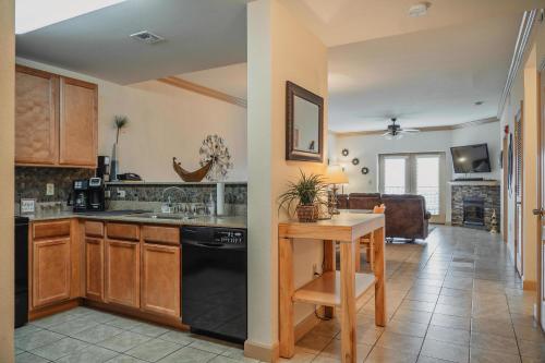 MVC - Unit 3504 - Sweet Retreat in Pigeon Forge, USA