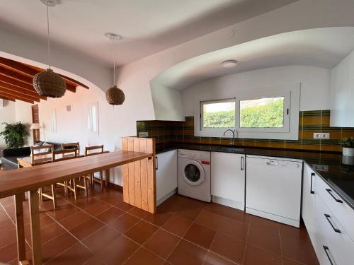 Apartment with Sea View image 4