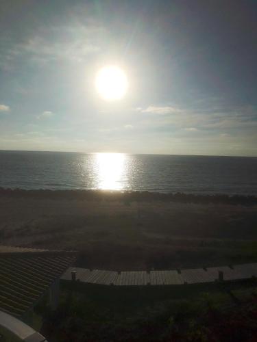 Exterior view, Appartement d'une chambre a Soulac sur Mer a 50 m de la plage avec vue sur la mer balcon amenage et  in Saint-Vivien-de-Medoc