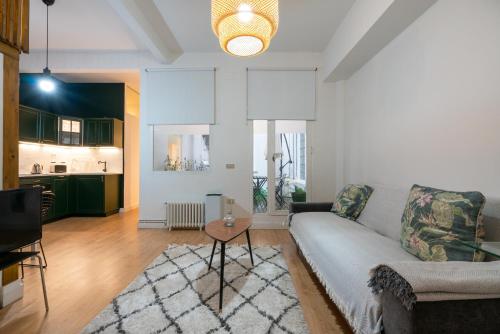 Aguirre apartment by People Rentals, Bilbao