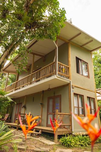 Suites surf house itamambuca