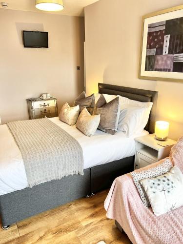 Devon House Guest House - image 6