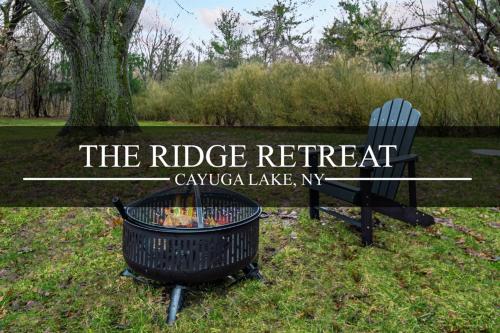 3BR/2BA Lakehouse 10 min to town in Lansing, USA