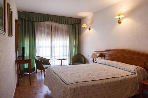 2 twin beds