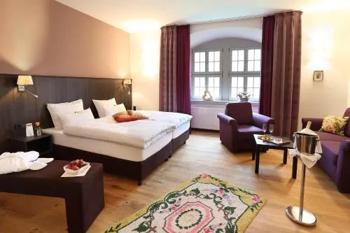 Hotel Garni Schloß Schönberg in Bad Brambach, Deutschland