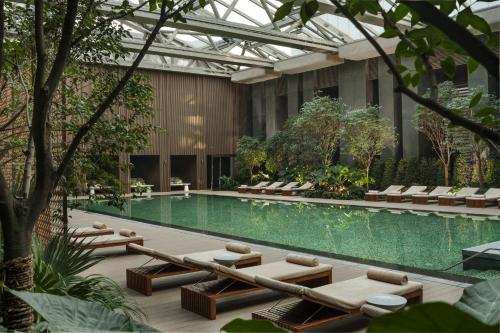 Swimming pool, Rosewood Beijing Hotel in CBD/Guomao