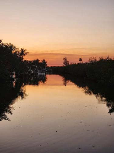 Renovated Spacious Beach House-Steps from the Beach! in Fort Pierce, USA