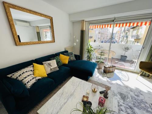 John Homestay Room in Nice 1