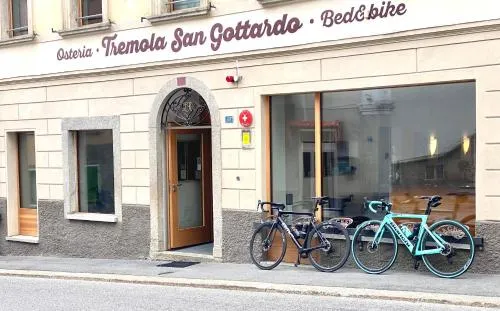 Bed&Bike Tremola San Gottardo in Airolo, Schweiz