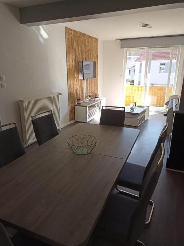 Iekārtas, Appartement Gauche avec balcon in Guerting