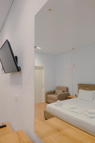 Quadruple Room image 1