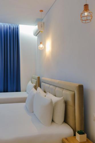 Triple Room room in Otto Hotel