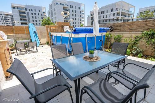 المنظر الخارجي, Paradise in Achziv Beach in Nahariya