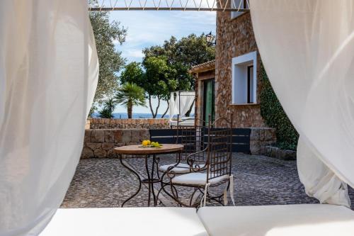 Finca Hotel Albellons - image 9