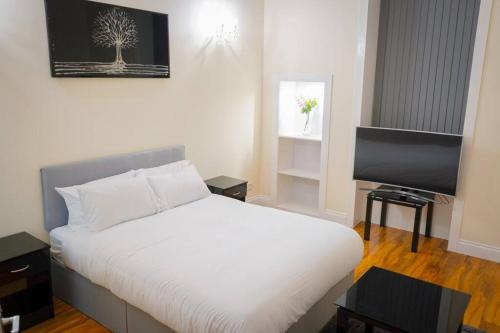 Glasgow - 2 Bedroom Apartment, Glasgow