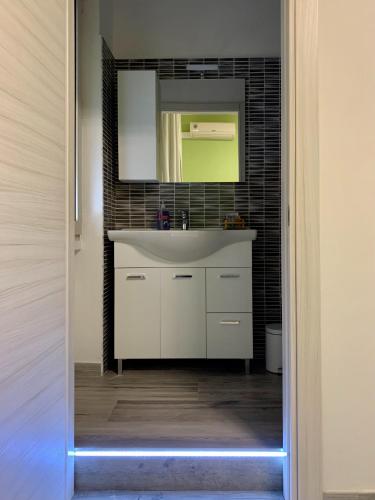 L.ADY HOME, Boloňa (fotografie 6)