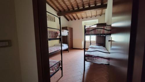 1 twin bed