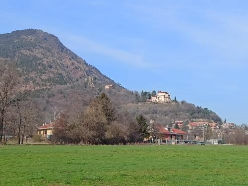 Appartamento in villa con vista Monviso