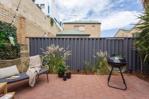 Tranquility - Townhouse close to South Fremantle