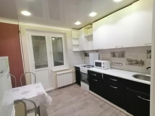 Квартира на Бр Жубановых 283 корпус 1, Aktobe (zdjęcie 3)
