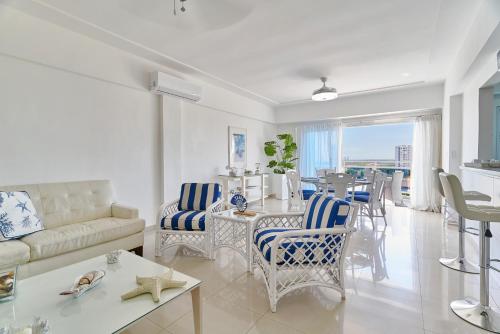 Exterior view, Sunset View 2BR Apartamento Juan Dolio Las Velas in Villas Del Mar