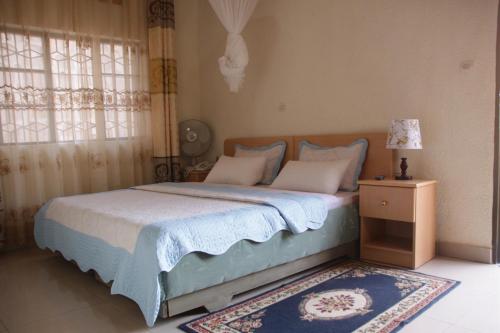 1 queen bed