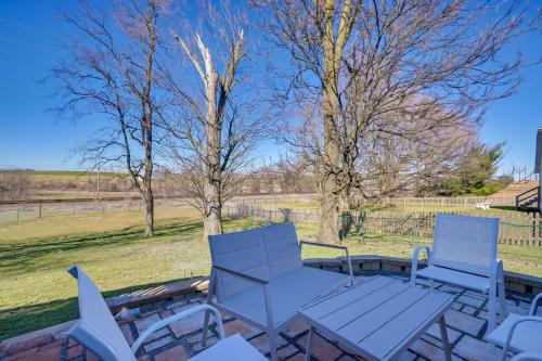 Deck and Grill Convenient Home in Hummelstown Deck and Grill Convenient Home in Hummelstown