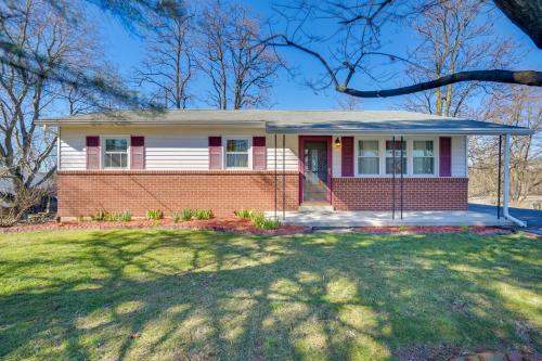 Deck and Grill Convenient Home in Hummelstown Deck and Grill Convenient Home in Hummelstown