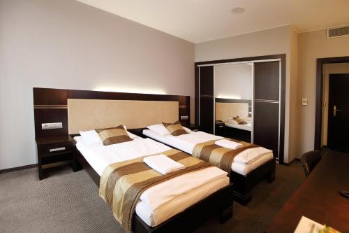 1 double bed