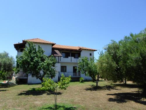 Exterior view of Bozelia Apartments