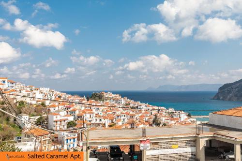 Fasolaki, Skopelos Town