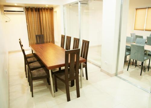 Facilities, M Suites Hotel in Manila