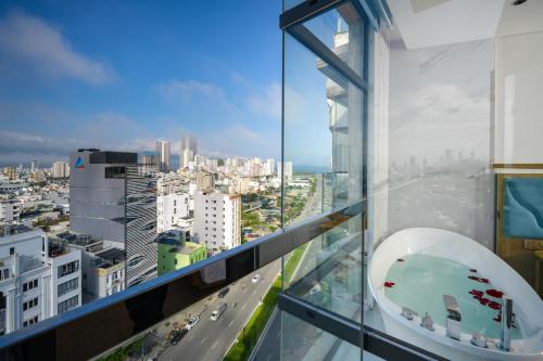 Bathroom, San Marino Boutique Danang in Da Nang