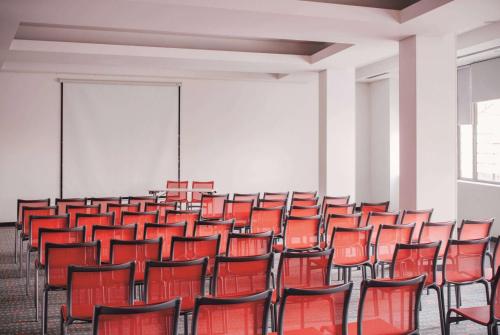 Vienna House Easy by Wyndham Bucharest Airport