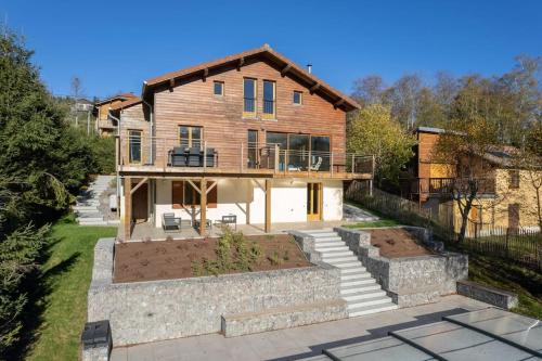 Le Cerf, chalet cocooning avec piscine et billard