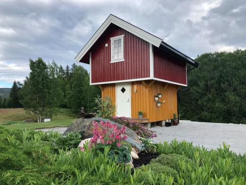 B&B Lunde - Unik overnatting i Stabbur/Minihus - Bed and Breakfast Lunde