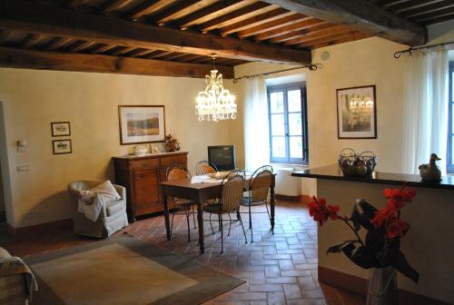 Standard One-Bedroom Apartment (2 Adults)