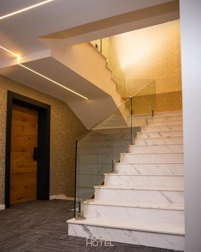 Ador Hotel North Mitrovica in Όμπιλιτς