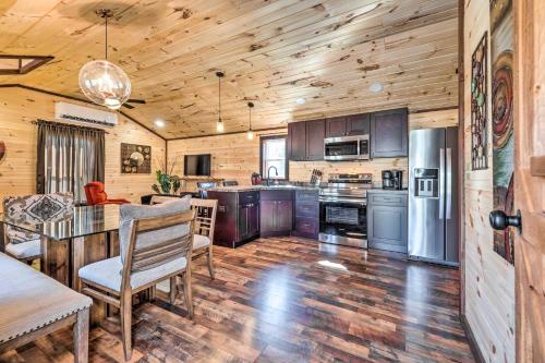 Somerset Cabin, Close to Lake Access!