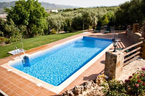  3 bedrooms villa with private pool jacuzzi and enclosed garden at Pozo Alcon, Unterkunft in Pozo Alcón