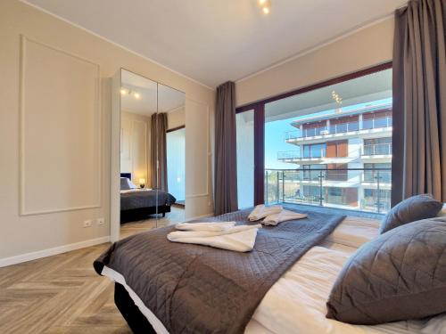 Apartment with Sea View image 4