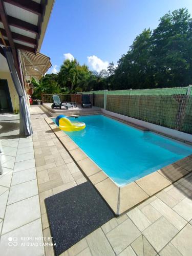 Villa de 3 chambres avec piscine privee jardin clos et wifi a La Trinite a 2 km de la plage