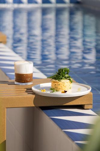 อาหารและเครื่องดื่ม, 1910 Lifestyle Hotel in โวลูส