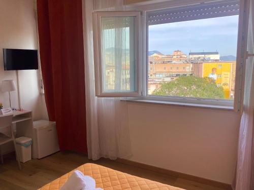 Double Room image 9