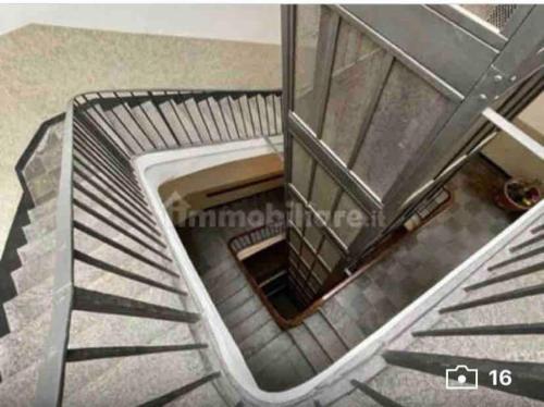 Piccolo loft sui tetti di Torino, Turín (fotografie 9)