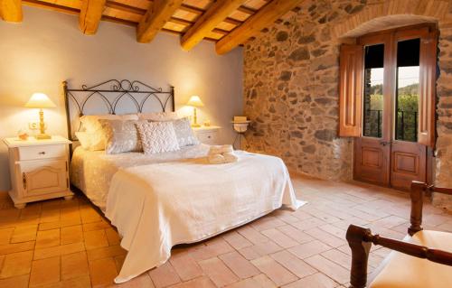 Casa Rural en Rupià con piscina (Casa Rural en Rupia con piscina) in Rupia