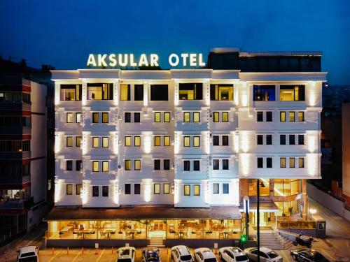 1300 m2, 4 yatak odalı, 1 banyolu , Trabzon Şehir Merkezi bölgesinde (Aksular Otel)