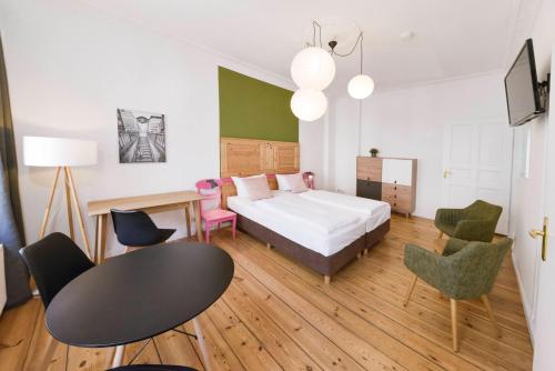 2 twin beds